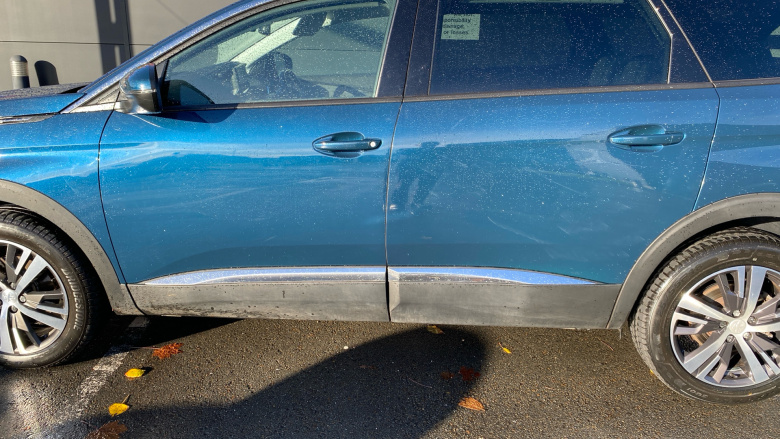 Peugeot 5008 1.2 PureTech Allure Premium 5dr EAT8 Petrol Estate